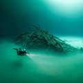 Дайвер сделал фотографии загадочного "подводного озера"