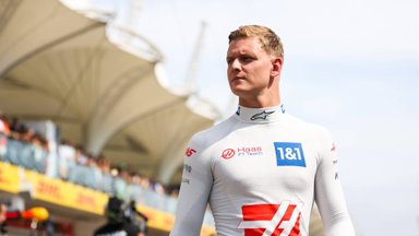 Mick Schumacher jäi vormel-1 sarjas sõitjakohata, teda asendab veteran