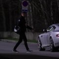 Uue luksusauto roolis: Koit Toome sõidab 100 000 eurot maksva Aston Martiniga