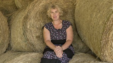 KONKURSS AASTA PÕLLUMEES | Saaremaa aasta põllumees on kange saare naine tubli piimakarjaga