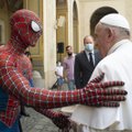 Человек-паук в Ватикане: зачем супергерой пришел на встречу с папой римским?