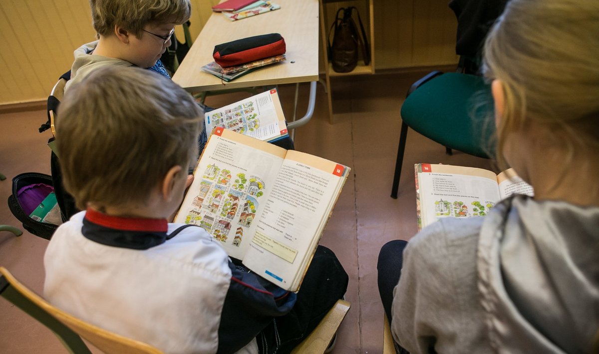 Osa poliitikuid leiab, et Ukraina lapsed peaksid minema eestikeelsesse kooli.
