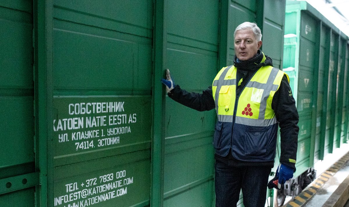 Вчера управляющему Katoen Natie Марту Меллесу все же удалось погрузить какао-бобы в вагоны и отправить их в Россию компанией Operail. Через несколько недель он уже не сможет этого сделать.