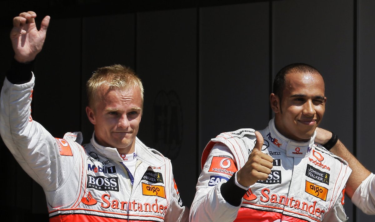 Heikki Kovalainen ja Lewis Hamilton