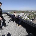 FOTOD ja VIDEO: "Supilinna Salaseltsi" kangelased hullasid maapinnast 115 meetri kõrgusel Swissôteli katusel