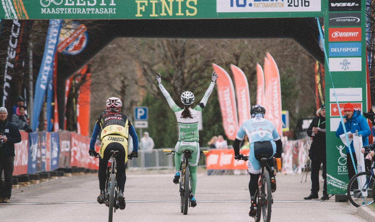 Finiš Elva Rattamaratonil