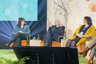 Alice Siragusa, Eva Kail ja Marie McLelland