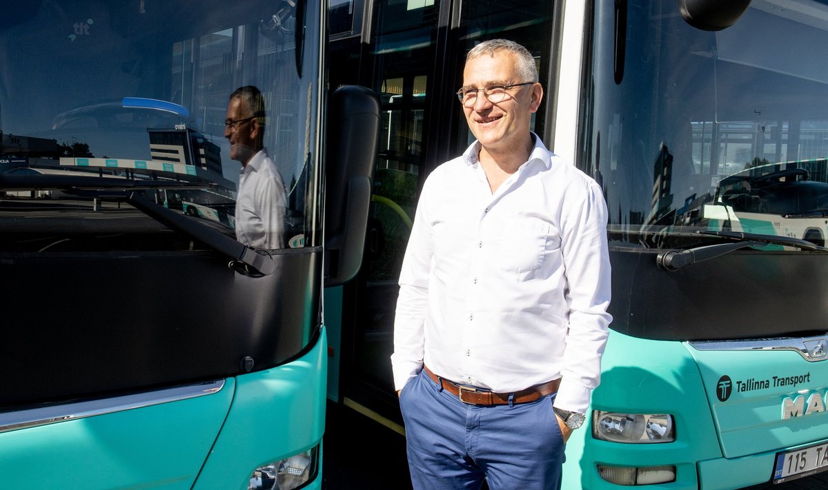 Augusti alguses Tallinna Linnatranspordi juhina tööd alustav Kaido Padar võib uues ametis rohkem naeratada – kriise tuleb lahendada vähem kui transpordiametis.