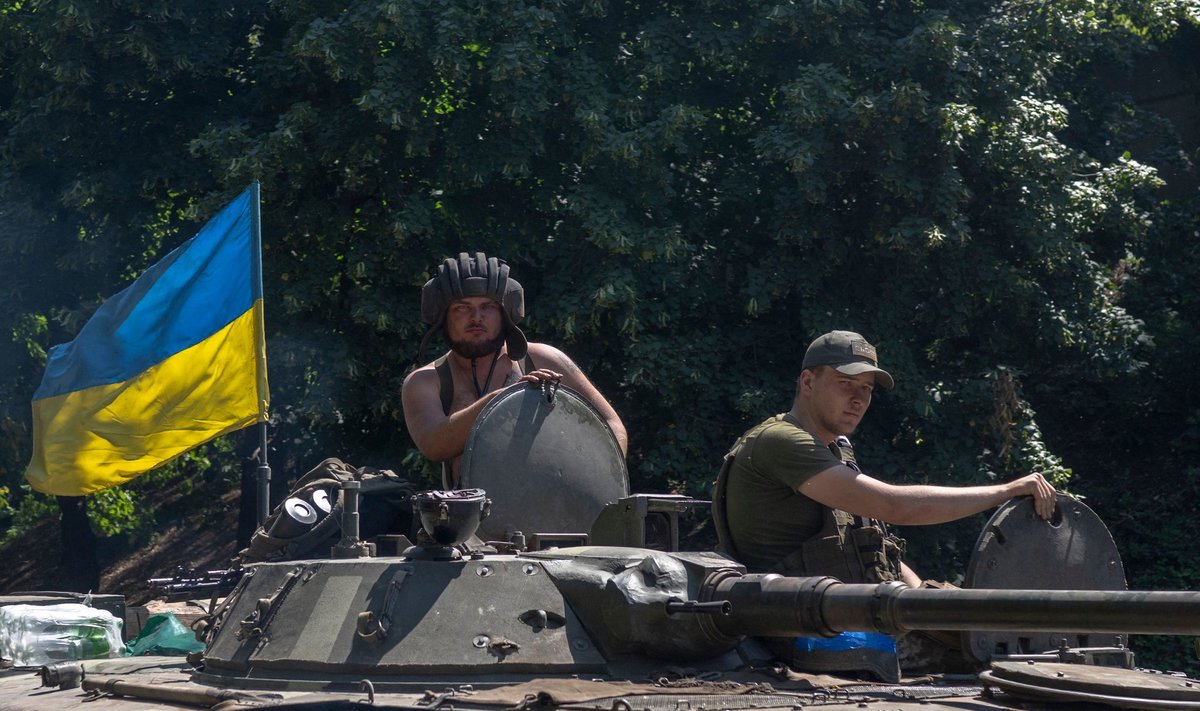 Ukraina sõdurid rindele suundumas, 31. juuli.