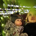 FOTOD | Noor ema Lasnamäelt pani kogu Eesti tegema tuhandeid pühadekaarte hooldekodudele