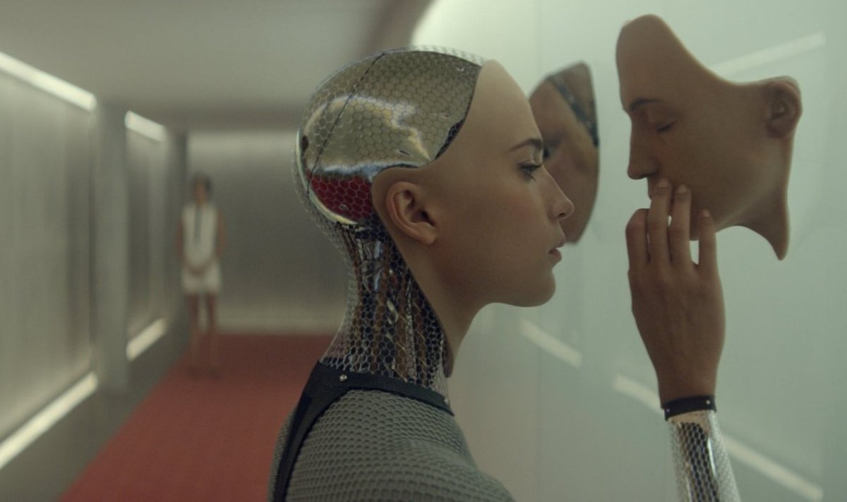 "Ex Machina"