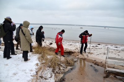 Esimesel kilomeetril tuleb ületada ka väike veetakistus. Jalg jääb kuivaks.