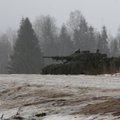 Lahingmasinate CV90 esitlus kaitseväe keskpolügoonil