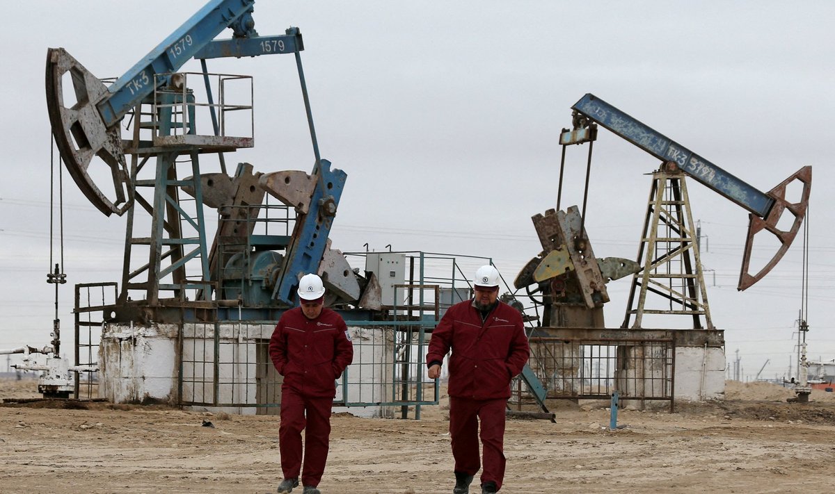 GLOBAL-OIL/