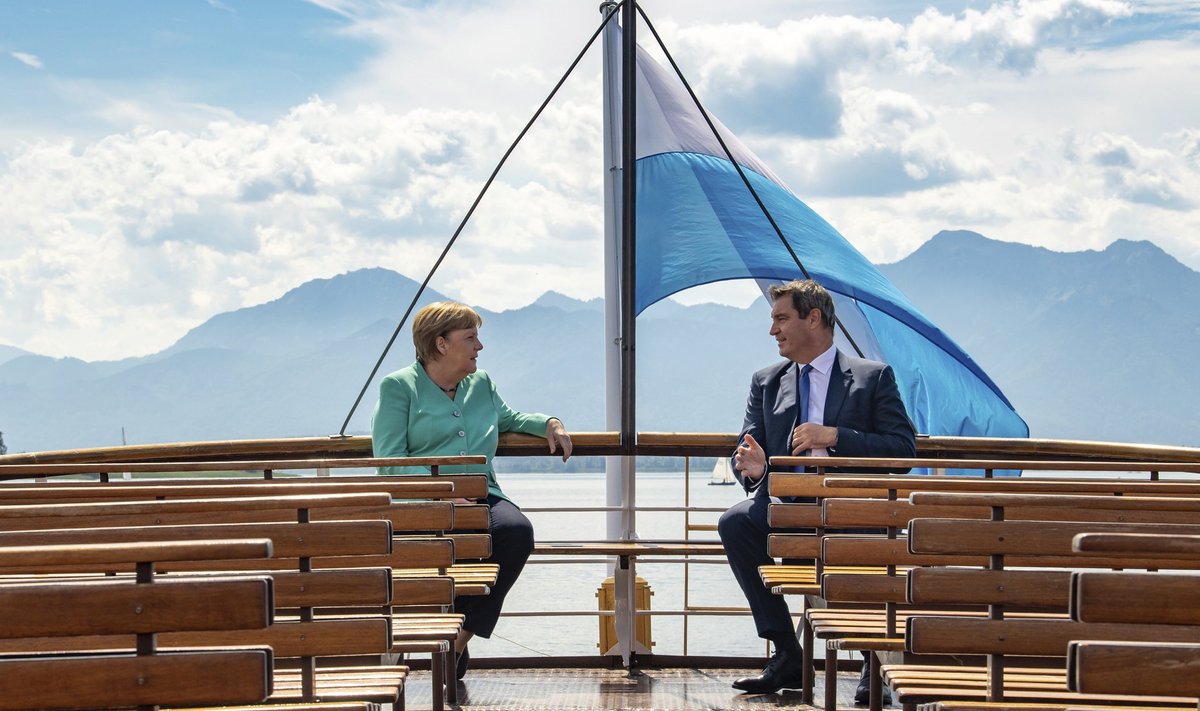 Kas praegune ja tulevane kantsler? Angela Merkel mullu suvel Baieri liidumaa peaministri Markus Söderiga tolle kodukandis paadisõidul