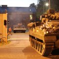 FOTOD | Ööpimeduses läks Kaitseväe peastaabi juurest teele rodu tanke