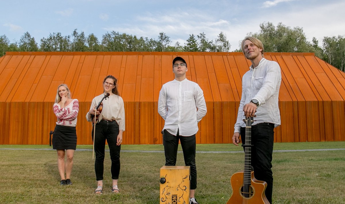 SüRR-i liikmed on kindlad, et bänd jääb tegutsema ka pärast Viljandi festivali.