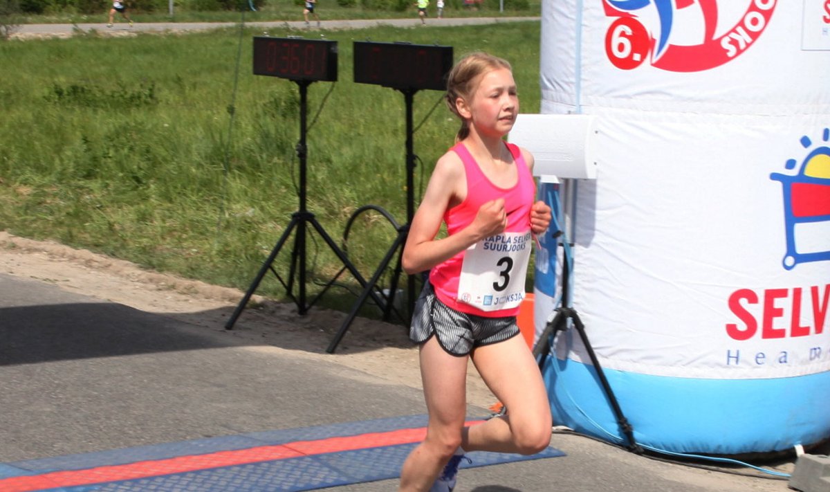 13-aastane Luna-Aleksandra Lagoda võitis naiste 10 km distantsi
