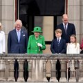 FOTOD | Kuninganna Elizabeth II tegi rahvale üllatuse, astudes neid tervitama: ma olen sügavalt liigutatud