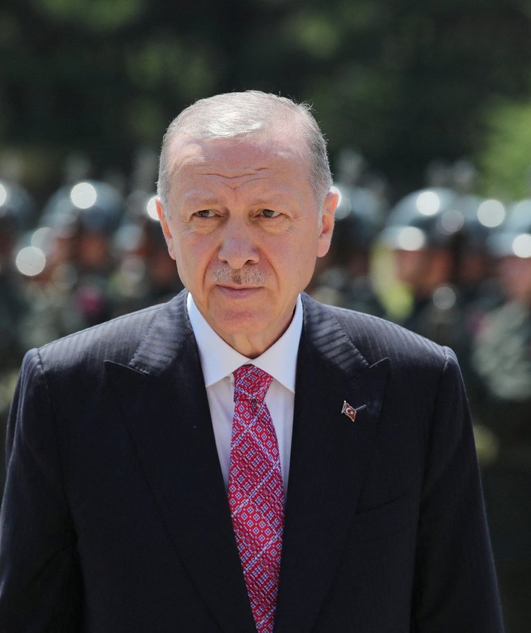 Erdoğan püüab majanduslangust ja toetuse vähenemist kompenseerida suurema sõjakusega.