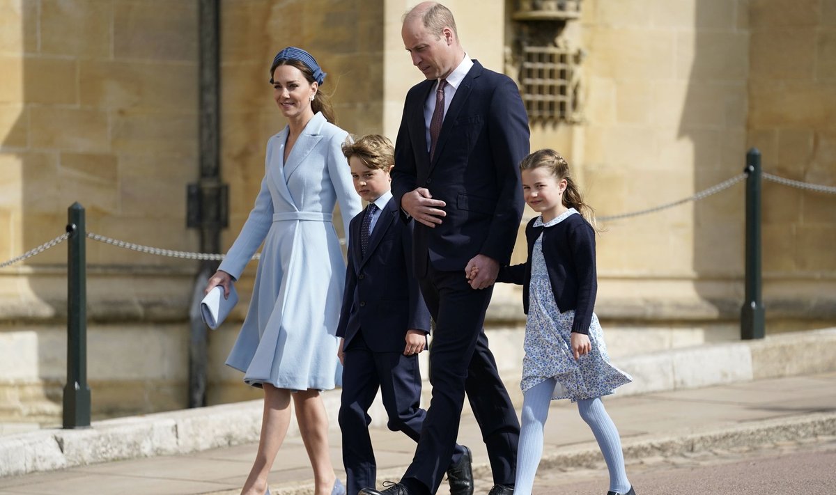 William ja Kate poja George'i ja tütre Charlottega.
