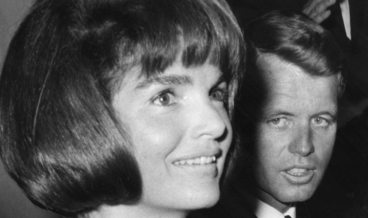 Jackie Kennedy ja John F. Kenndy vend Robert Kennedy
