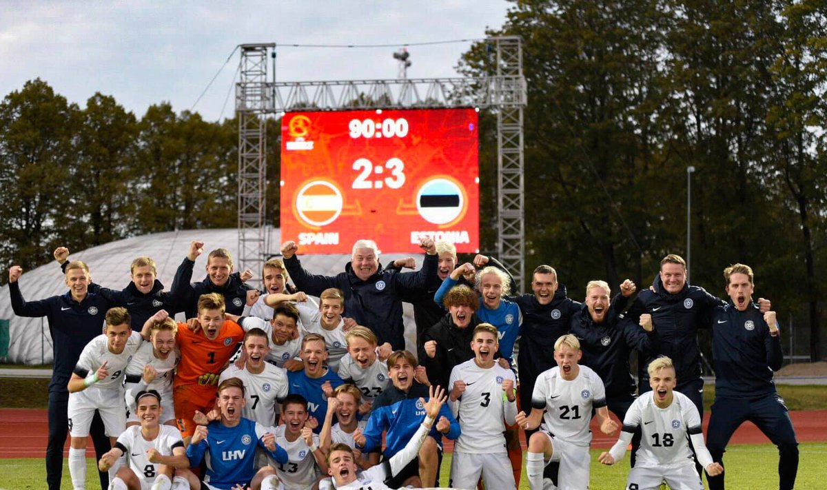 Võidukas Eesti U17 koondis.