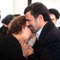 Iraani presidenti süüdistatakse islami reetmises Chávezi ema embamise eest