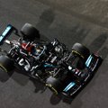 Hamilton oli teisel treeningul Verstappenist selgelt kiirem, Räikkönenilt karm avarii