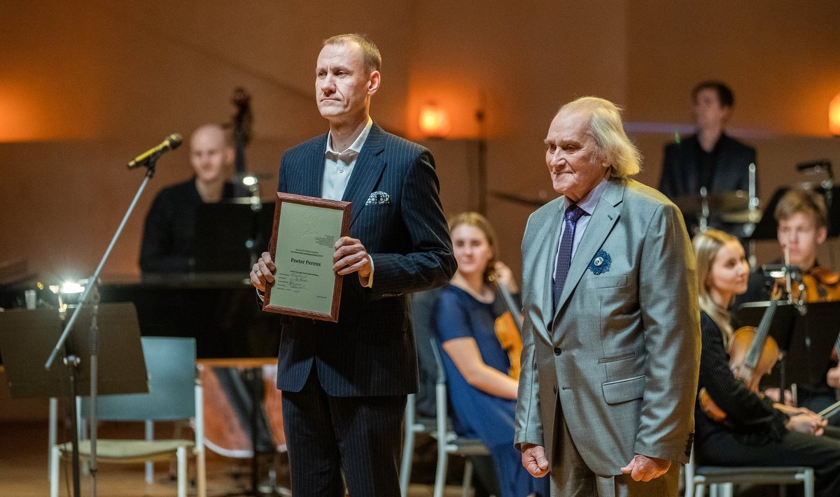 Gustav Ernesaksa 111. sünniaastapäeval anti Eesti Muusika- ja Teatriakadeemias välja Ernesaksa Fondi peastipendium