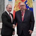 Ei saa palka maksta: sanktsioonid ei luba Vene oligarhil lihttöölistele miljoni suurust võlga tasuda