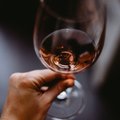 Ученые высчитали дозу алкоголя, которая может быть полезна для сердца
