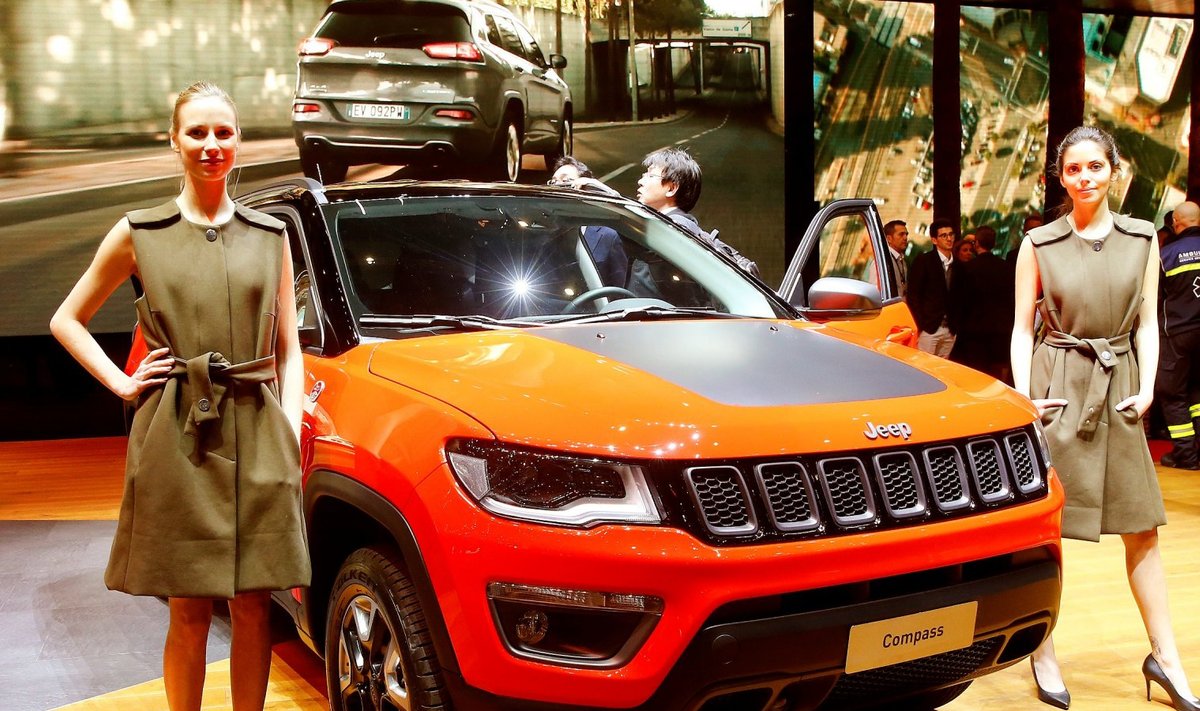 Tänavune Jeep Compass kevadel Genfi autonäitusel.