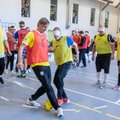 FOTOD | Lõbusal pimedate jalgpalli näidismängul käisid teiste seas platsil Šmigun-Vähi ja Pareiko