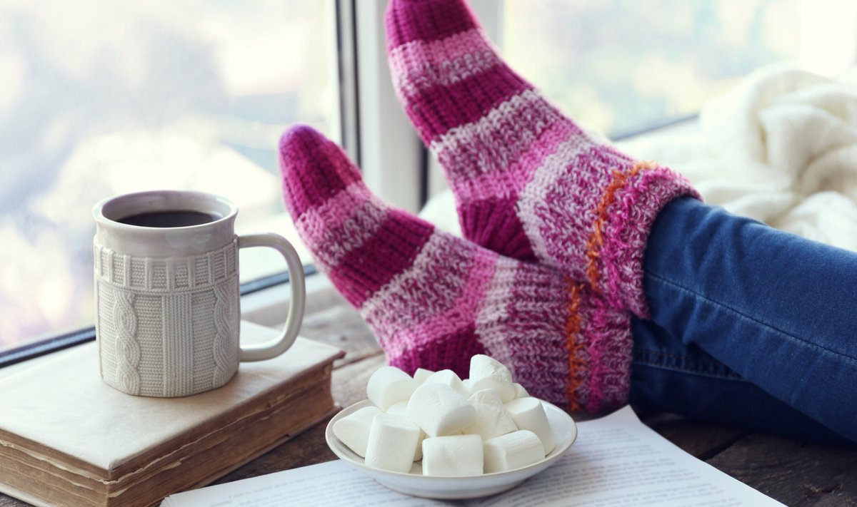 Külmal talvel on abi nii soojast joogist kui ka villastest sokkidest. Isegi üks ainus sokk võib olla oluliselt abiks aga mitte jalga pannes. 