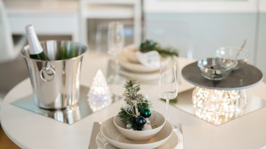ФОТО | Тренды украшения рождественского стола в 2021 году: советы дизайнера