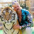 "Tiger Kingi" vastuoluline täht Joe Exotic püüab isa surma abil vanglast vabaneda