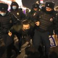 VIDEO | Peterburis vahistati Navalnõi toetusmeeleavaldusel mitukümmend inimest