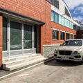 Bentley Bentayga: kui soovite ajus mahlakat lühist, siis siit see tuleb