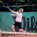 FOTOD | Kuulsuste tenniseturniiri võitjateks krooniti poliitikud eesotsas Riigikogu liikmete Michali ja Karilaiuga