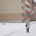 FOTOD JA VIDEO SÜNDMUSPAIGALT | 80-aastane Mati võttis 36-aastase Polina elu. Altkorruse naaber tappis kahe lapse silme all, otse koduuksel nende ema