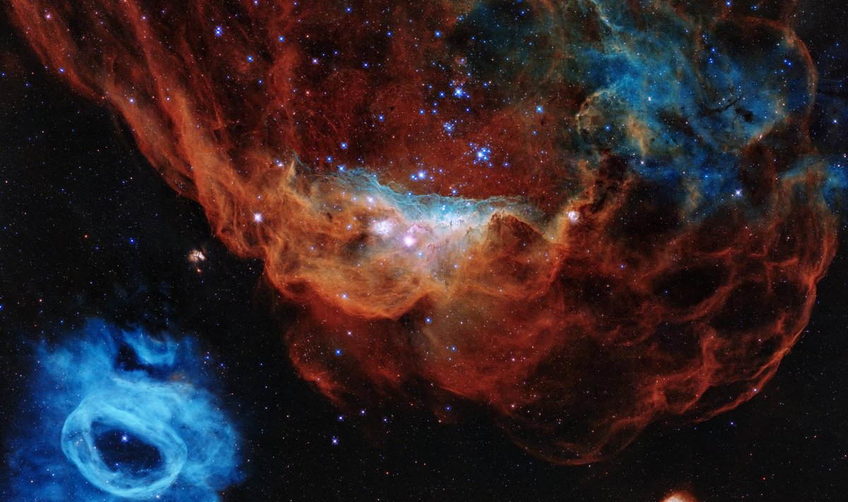 Hubble telesoop kujutab tähe sündi. See pilt on pühendatud riistapuu 30. sünnipäevale.