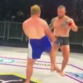 VIDEO | Karm pauk: MMA-võitlejal löödi ringis jalaluu pooleks. Samasuguse löögiga langes ka Conor McGregor