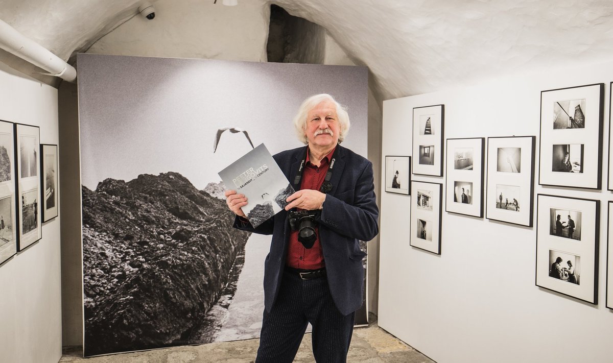Peeter Langovitsi raamatu "1/2 sajandit" esitlus Fotomuuseumis 01.12.2021