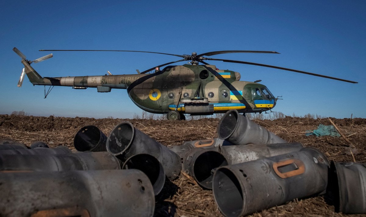 Ukraina sõjaväe helikopter. Foto tehtud 25. jaanuaril 2023 Donbassis.