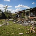 ФОТО и ВИДЕО |  В Тартумаа смерч сломал деревья, обрушил хозяйственные постройки и сорвал крыши 