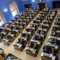Riigikogu võttis vastu seadusemuudatuse, mis aitab Ukraina sõjapõgenikel kergemini Eestis tööle asuda