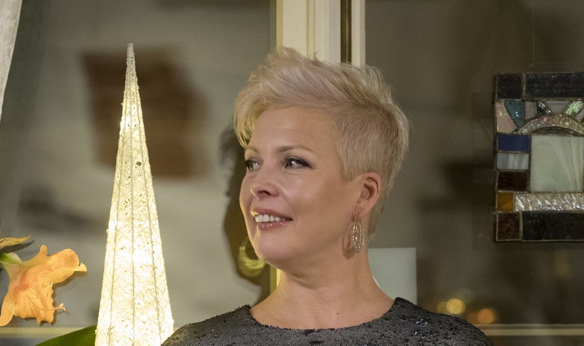 Evelin Ilves, Siim Rikker, Evelini köök Roog