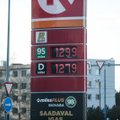 Kütusemüüjad õigustavad püsivaid hindu: hinnad tegid Euroopaga võrreldes viimaste nädalatega suurema languse just Eestis