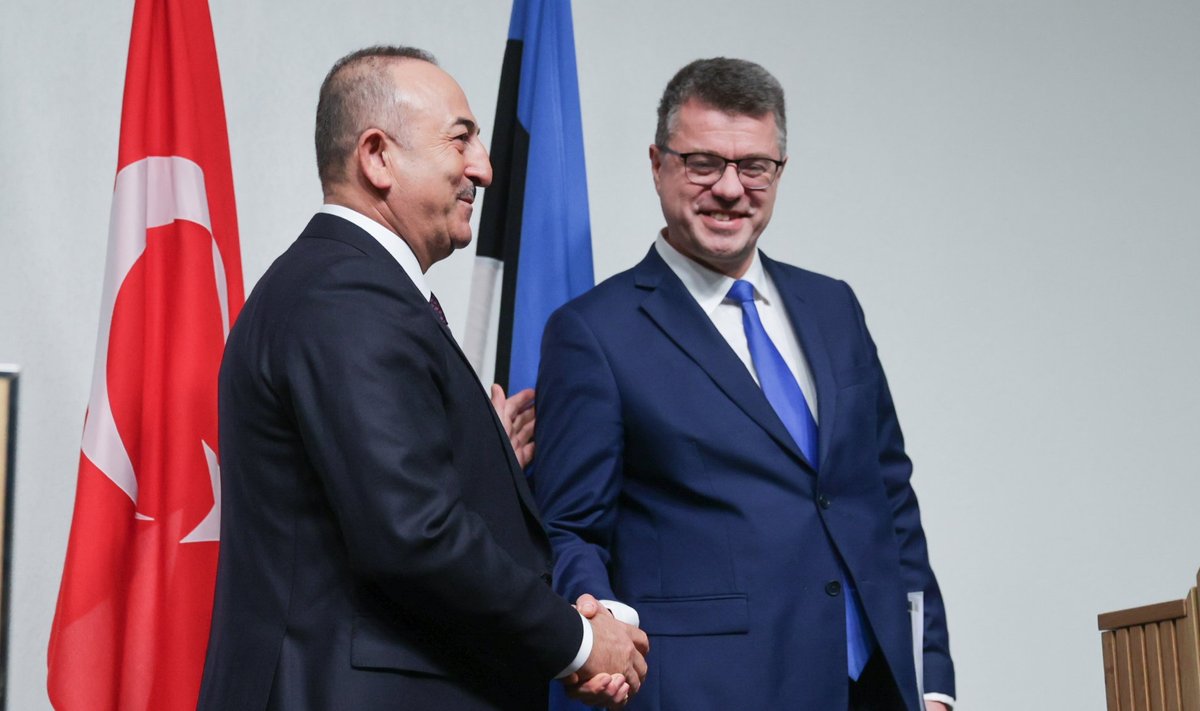 Ankaras saadakse Türgi välisministri Mevlüt Çavuşoğlu sõnul hästi aru, mida tähendaks Soome ja Rootsi liitumine NATO idatiiva riikide julgeolekule. 